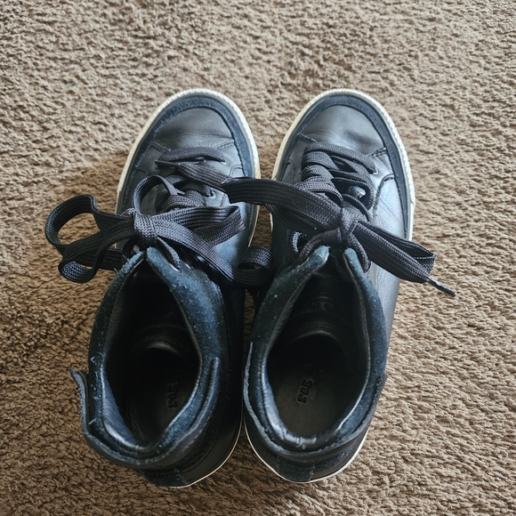 Rag & Bone Men's Black Sneakers - Picture 2 of 8